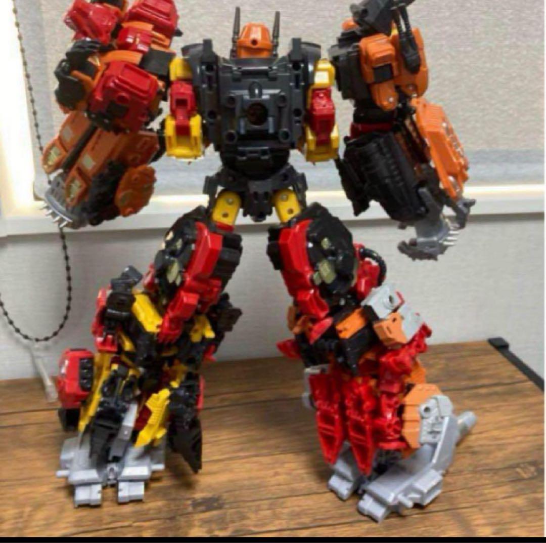 非正規 トランスフォーマー プレダキング風　巨大サイズ