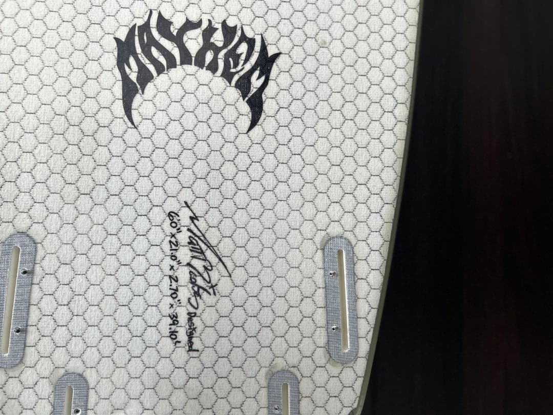 Libtech Lost 6‘0‘’サーフボード Proteckフィン付き