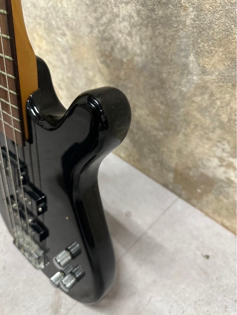 ⑯FERNANDES FRB-40 エレキベース