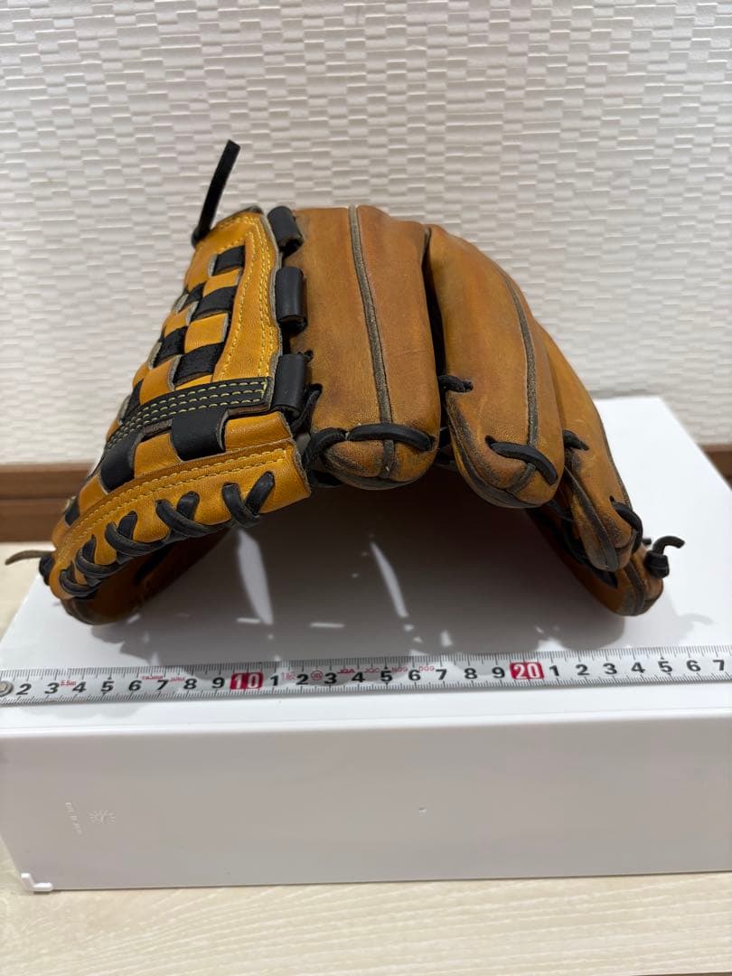 【ミズノプロ　ビッグM】硬式オーダー　内野手用 ウエブ、紐、グリス交換済