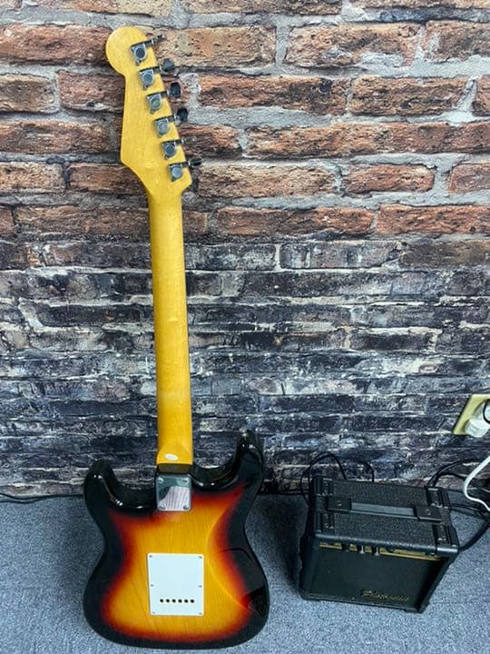 エレキギターとアンプ