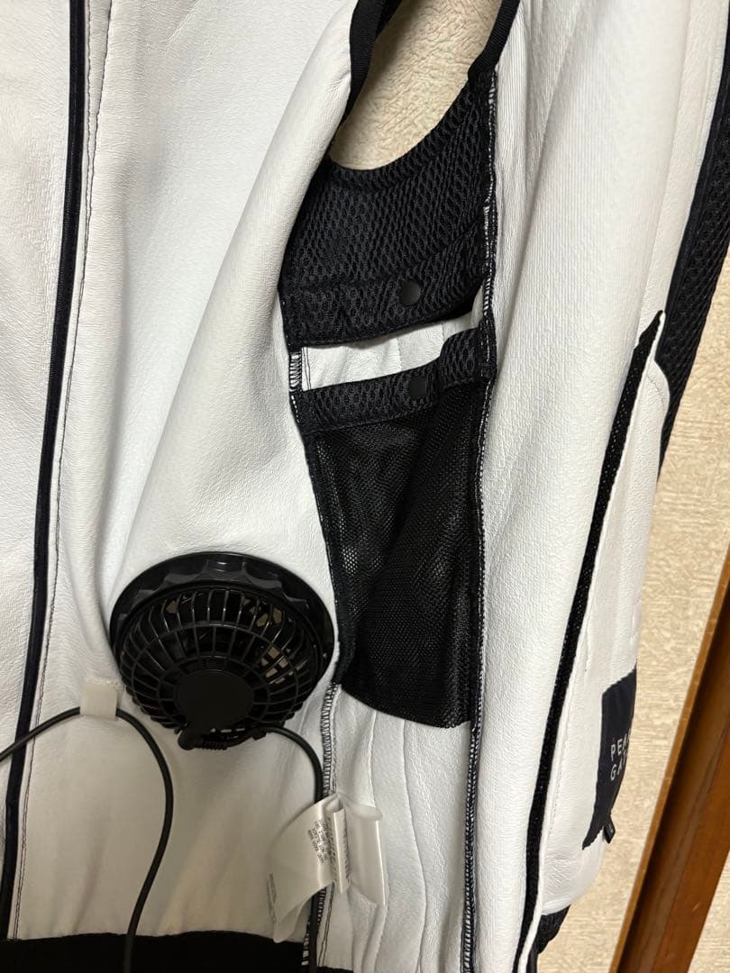 PEARLY GATES メッシュファン付きベスト