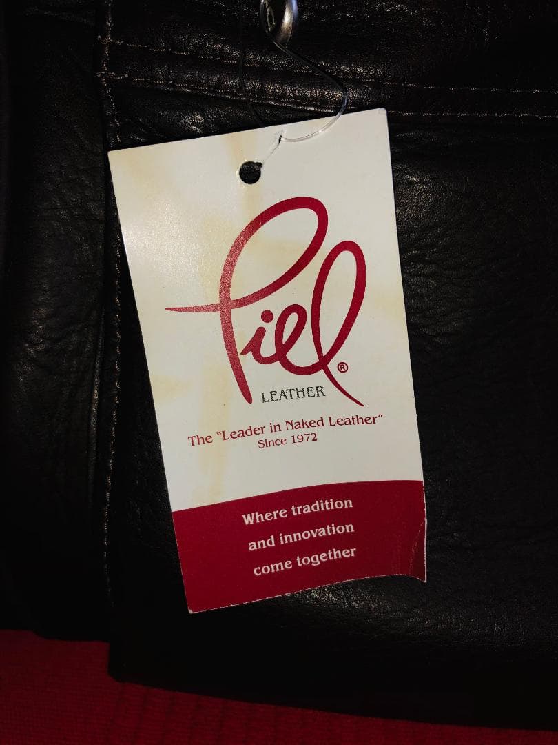 Piel Leatherのゴルフバッグ（Sony Openロゴ入り）