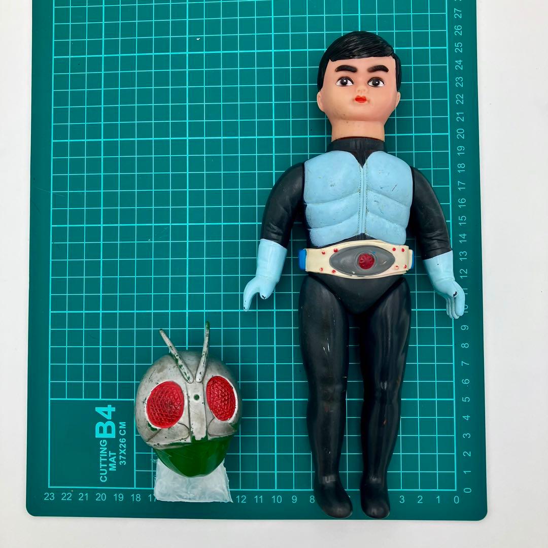 旧バンダイ 仮面ライダー　面取れ ソフビ 　フィギュア　マフラー・ブーツ欠品