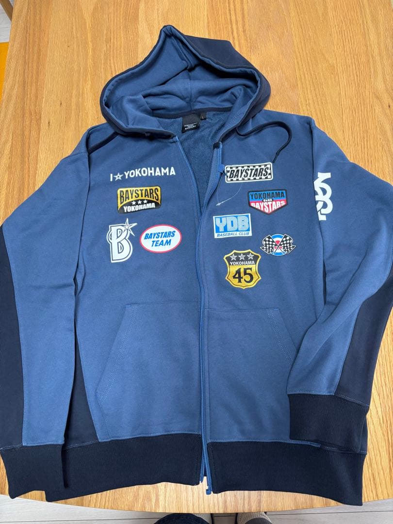 YOKOHAMA DeNA BAYSTARS パッチ付きジャケット Lサイズ