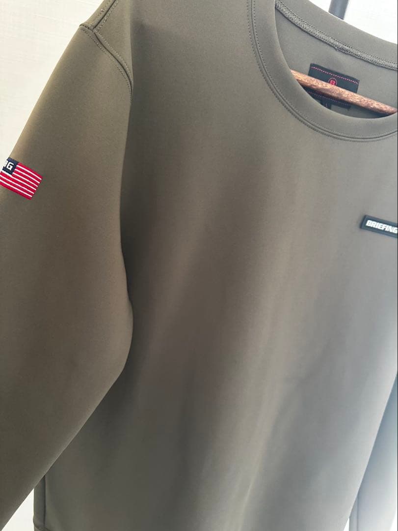 【美品】ブリーフィング　トレーナー　スウェット　3Dロゴ　近年モデル　カーキ