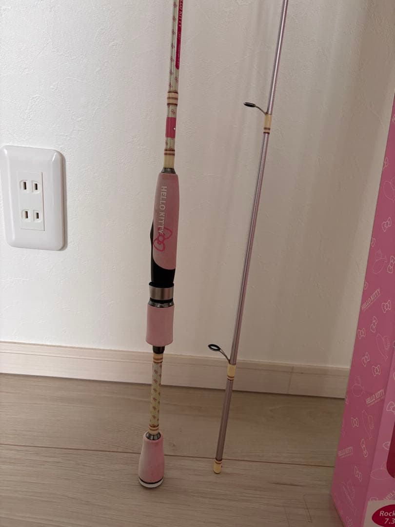 希少　エムオン　ハローキティ　ロックフィッシュ