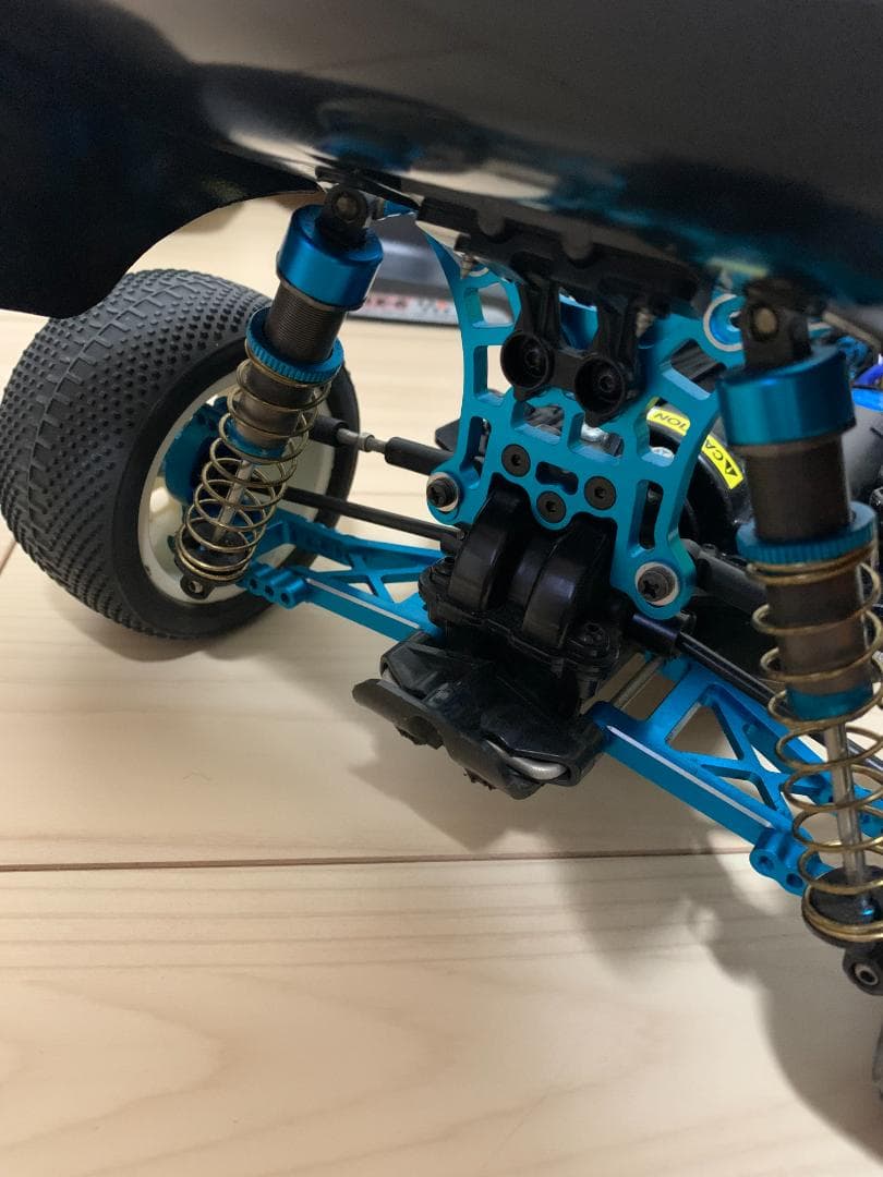 TT02B ネオスコーチャー オプション多数 メカ付き ほぼフルオプ