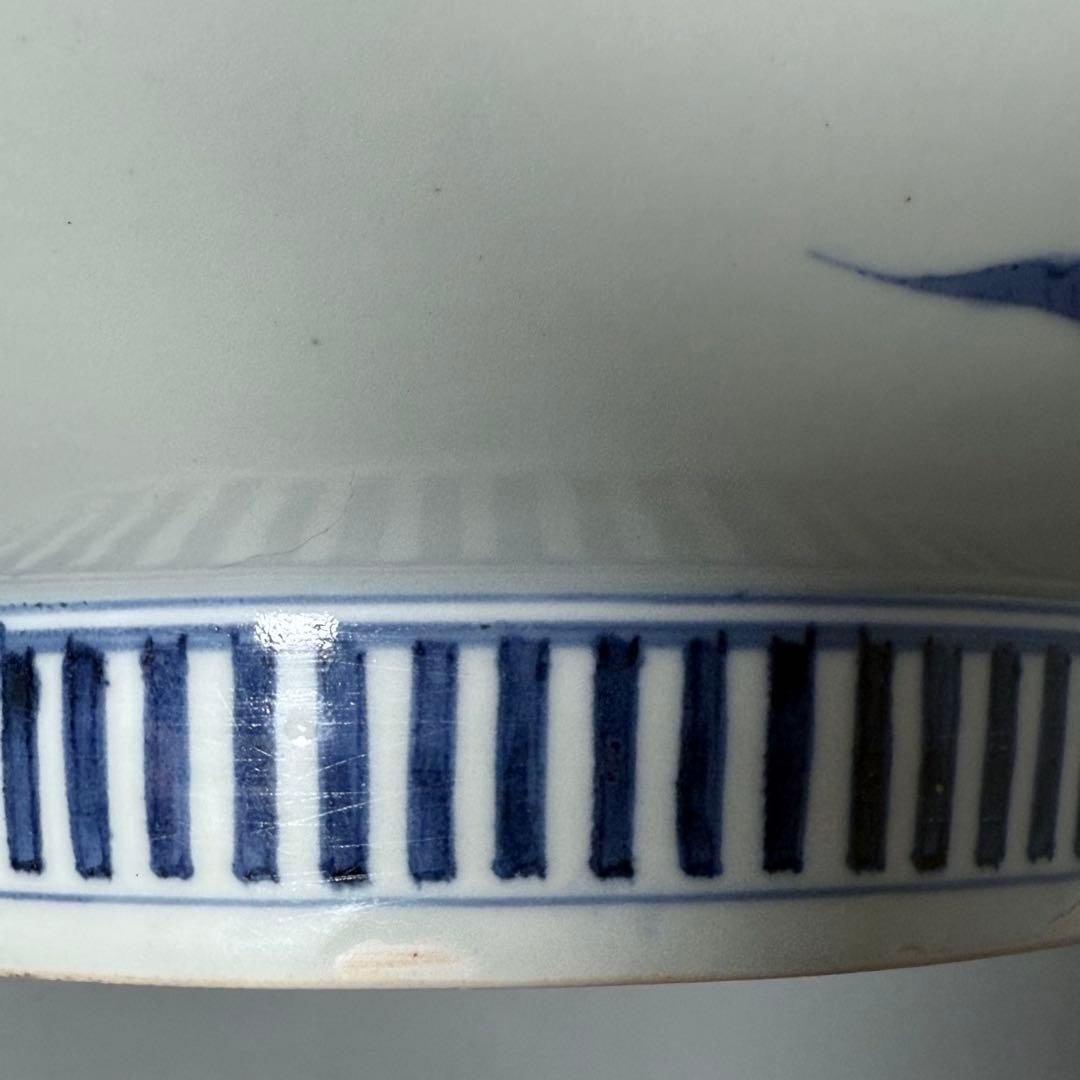 江戸後期　染付松竹梅大皿　後期鍋島　三方兜唐花文　高台櫛目文　桐箱付　34cm