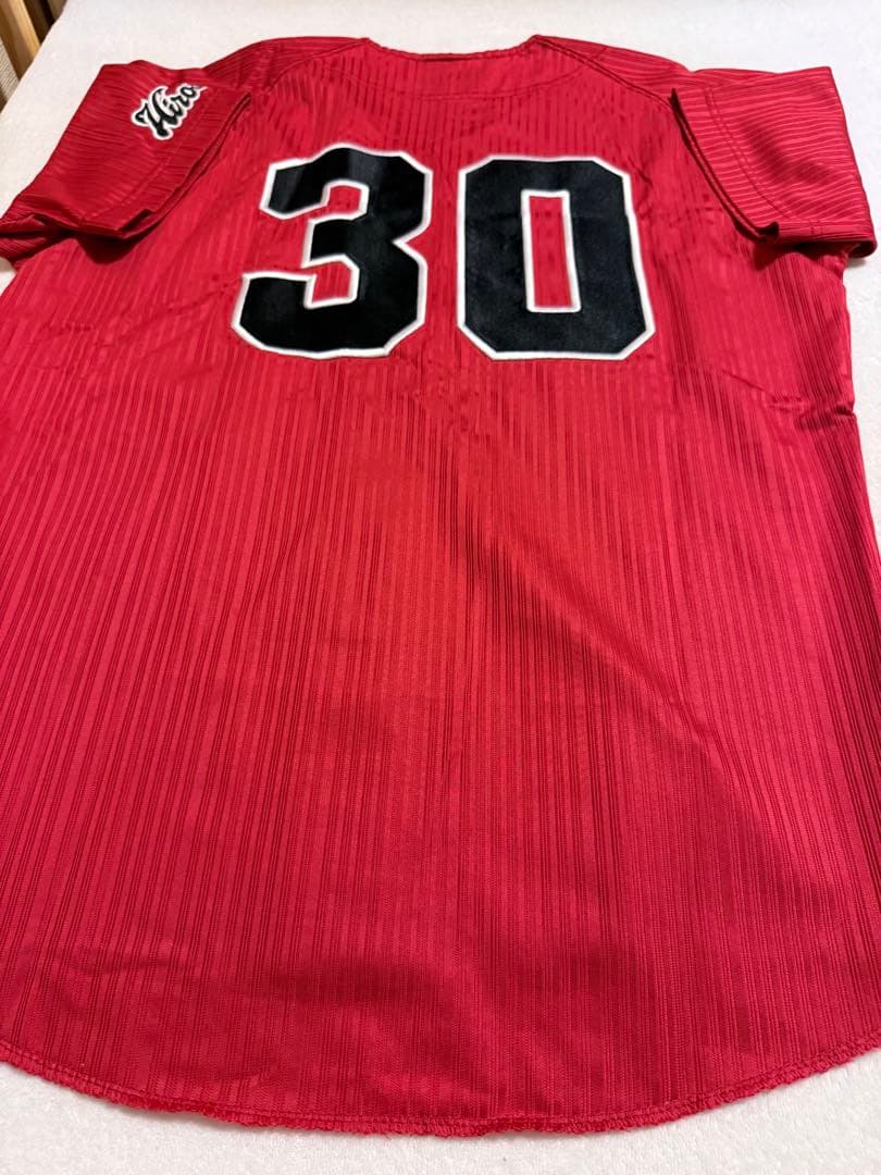 広島東洋カープ 一岡選手 2014年限定ユニフォーム