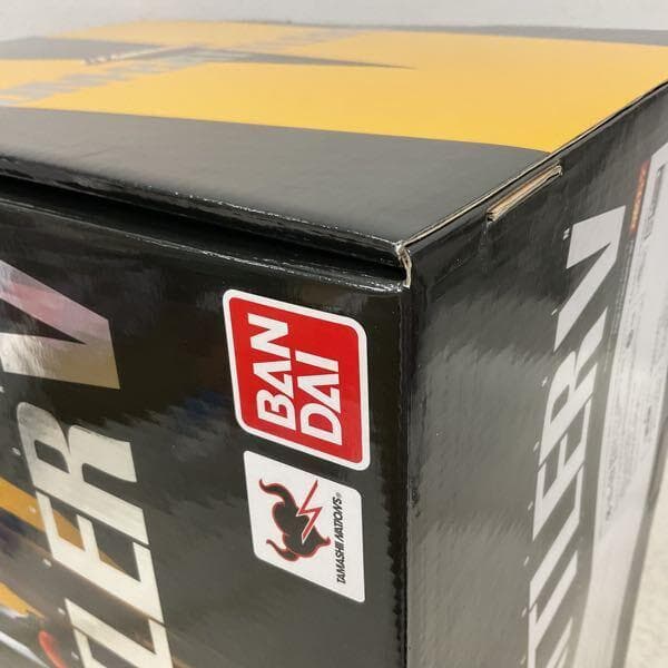 未開封 DX超合金魂 超電磁ロボ コン・バトラーV