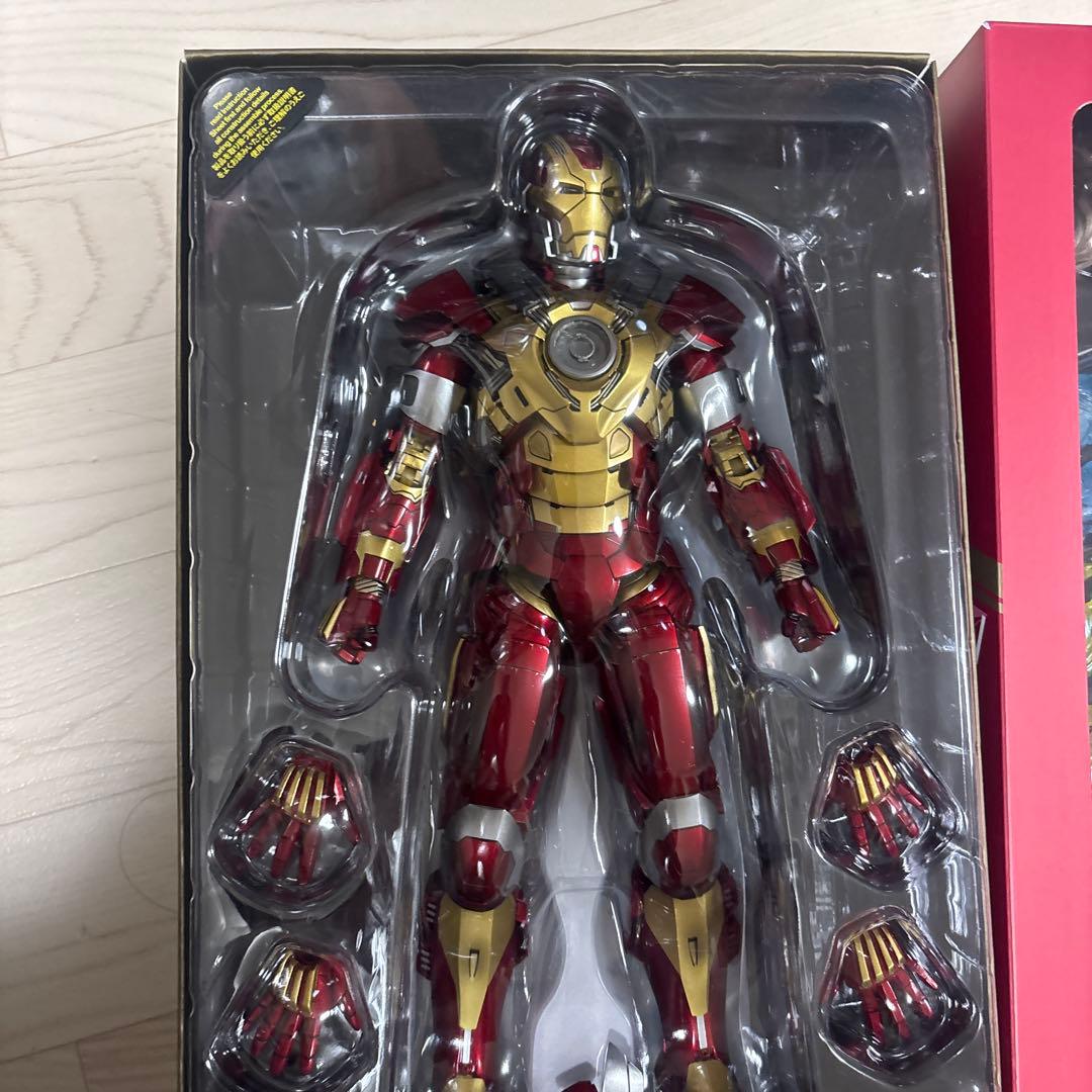 ホットトイズ　フィギュアセット