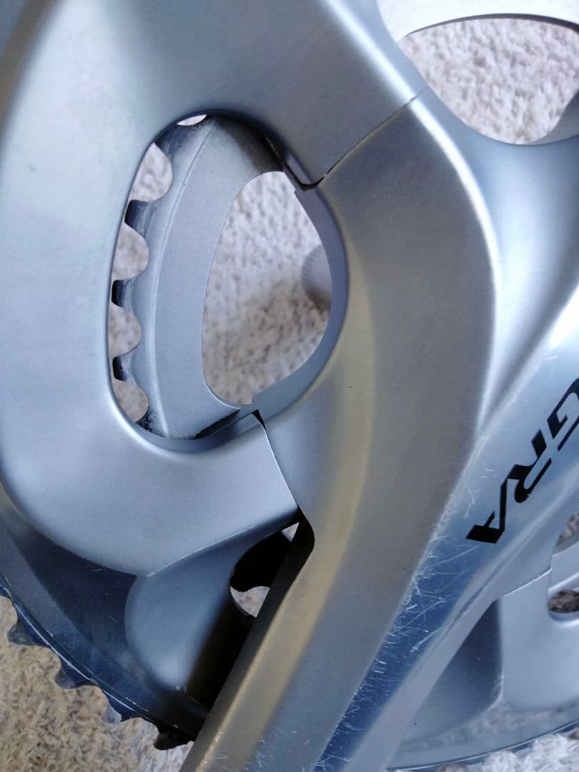 ULTEGRA コンパクトクランクセット 165mm