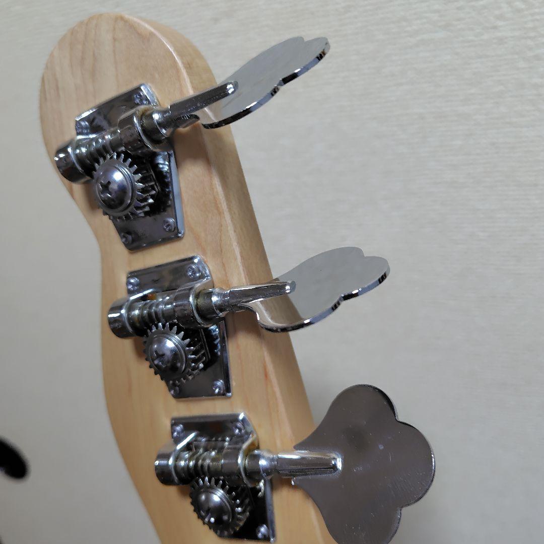 Bacchus OPBタイプ4弦ベース