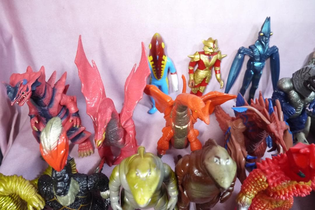 ウルトラ怪獣シリーズ　など　怪獣ソフビ　64体セット