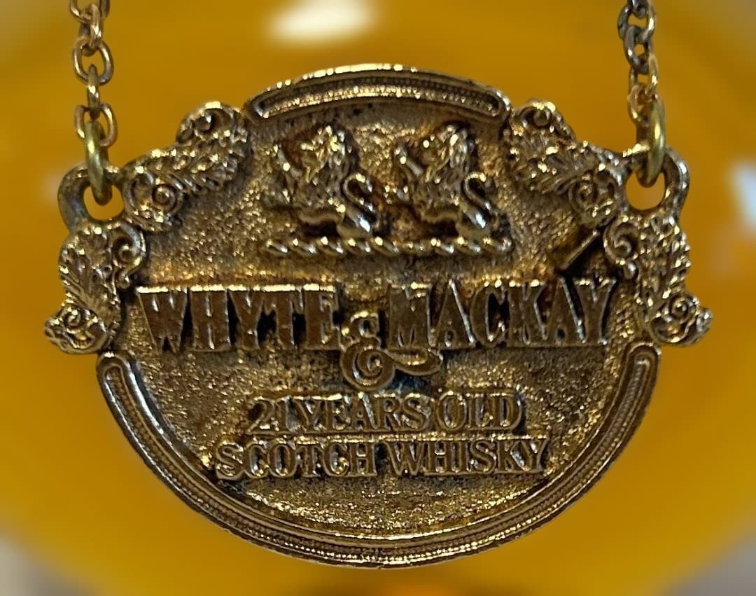 ホワイト&マッカイ 21年２本キングオブスコッツ 25年 １本