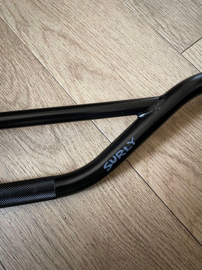 SURLY sunrise bar ブラック 720mm