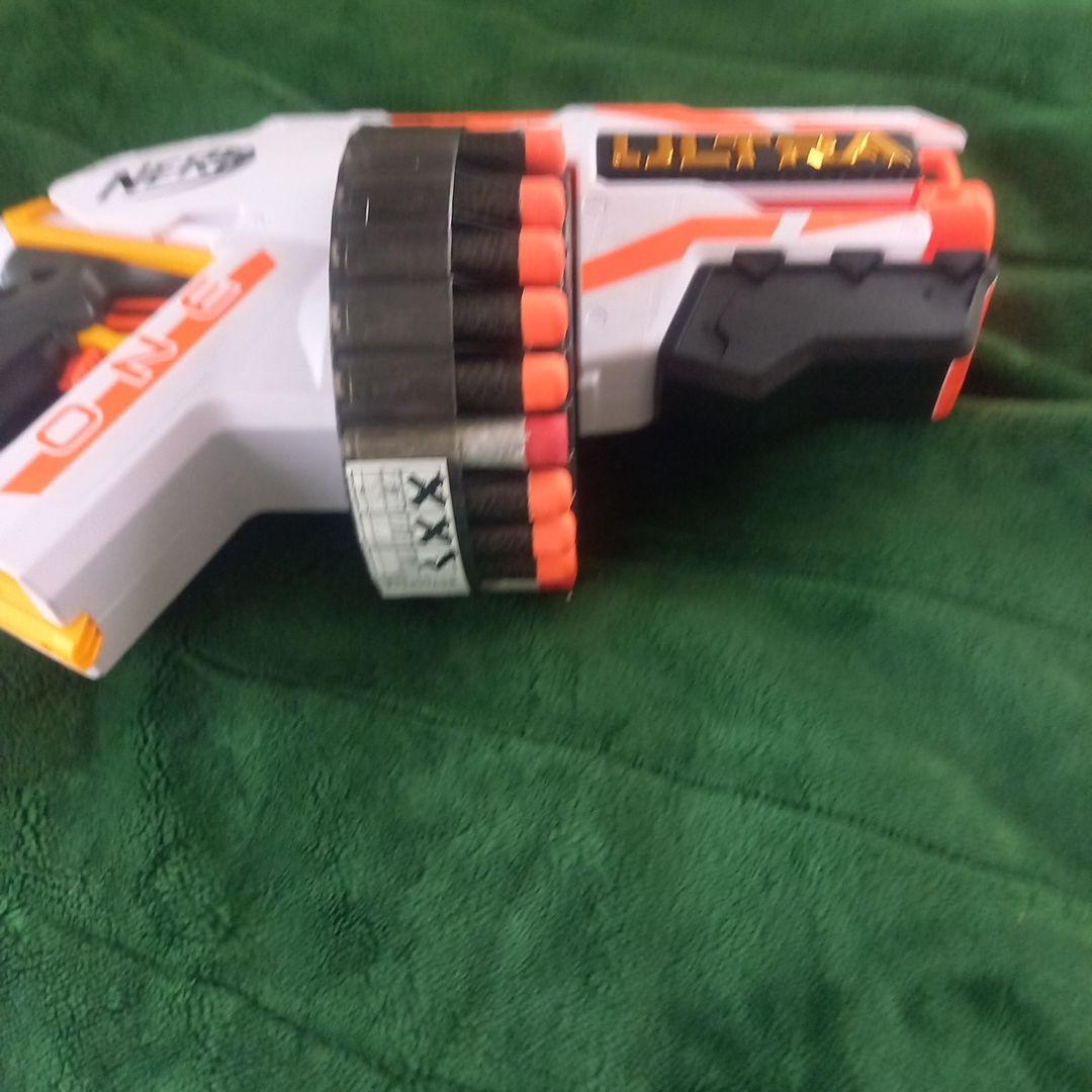 ULTRA トイガン 回転式弾倉付き