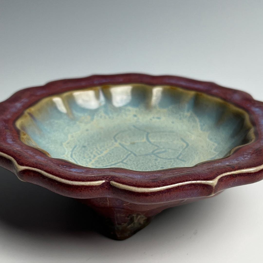 鈞窯 玫瑰紫釉陵花鼓釘三足洗 款 唐物 中国古玩 中国美術 A802sm