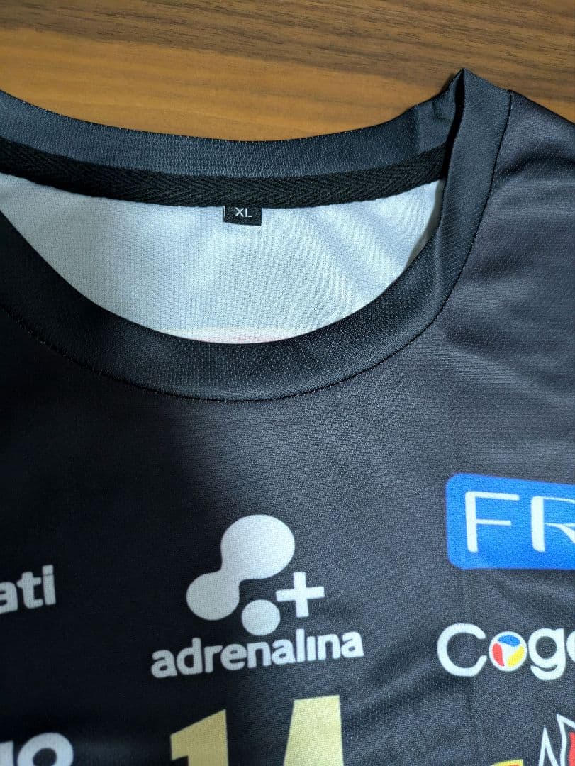 ★石川祐希 ペルージャ　黒ユニフォーム　ゲーム　シャツ　バレーボール　XL