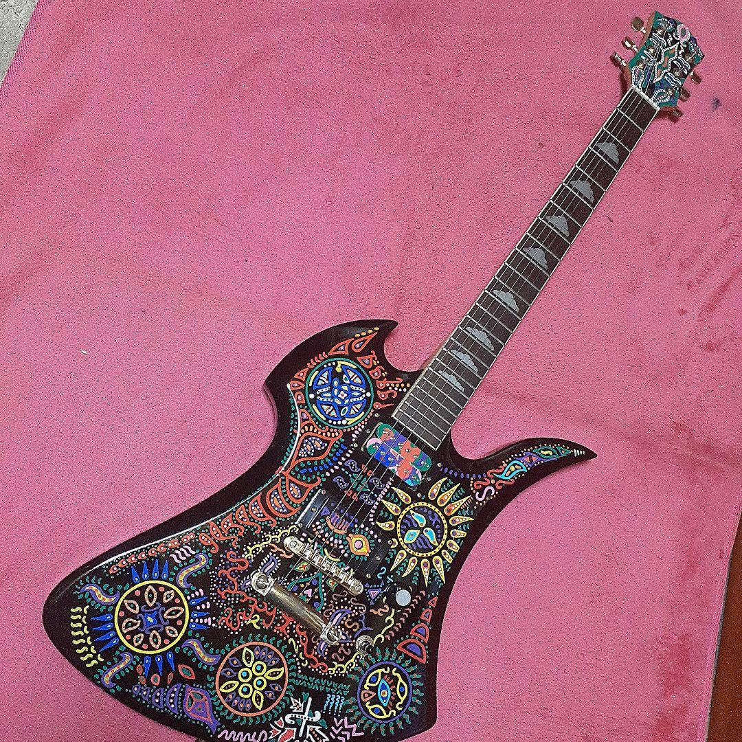 【良・美品】サイケペイント・hideモデル。モッキンバードエレキギター。