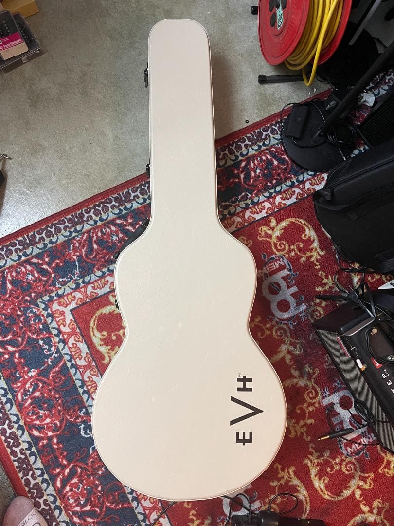 ギター EVH SA-126 Special Quilted Maple