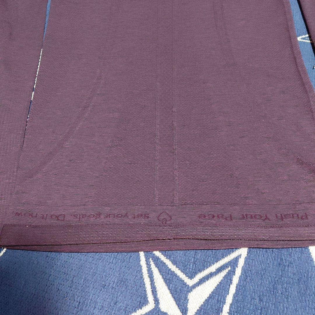 ルルレモン Swiftly Tech Long Sleeve Crew