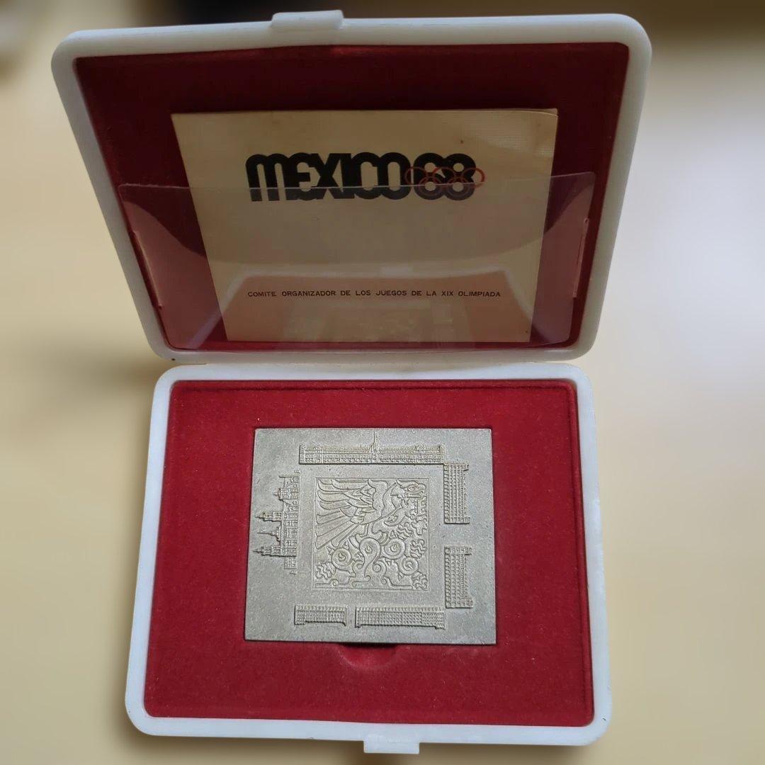 メキシコオリンピック1968 メダル 銀板　925 約78グラム　銀製品　箱付き