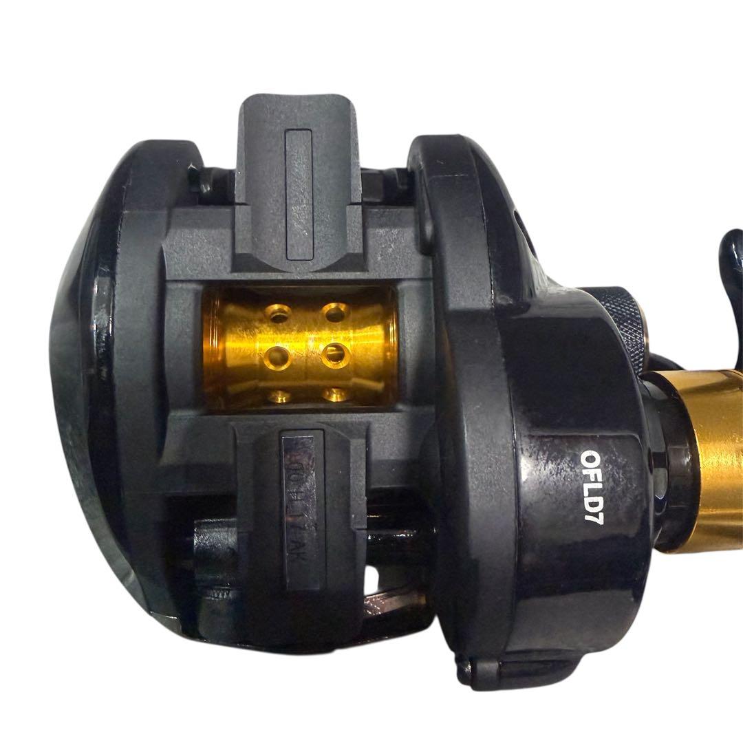 Abu Garciaアブガルシア オーシャンフィールド7 ダブルハンドル付 右