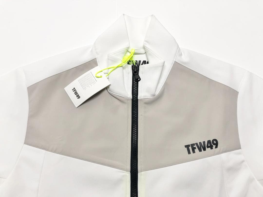 ○★新品未使用　TFW49　マルチパーパスブルゾン　S　ホワイト