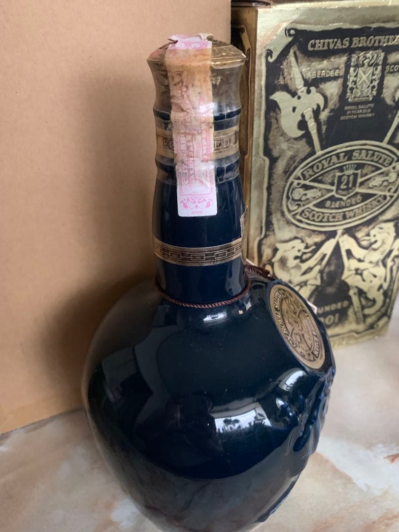 ロイヤルサルート21年　1000ml