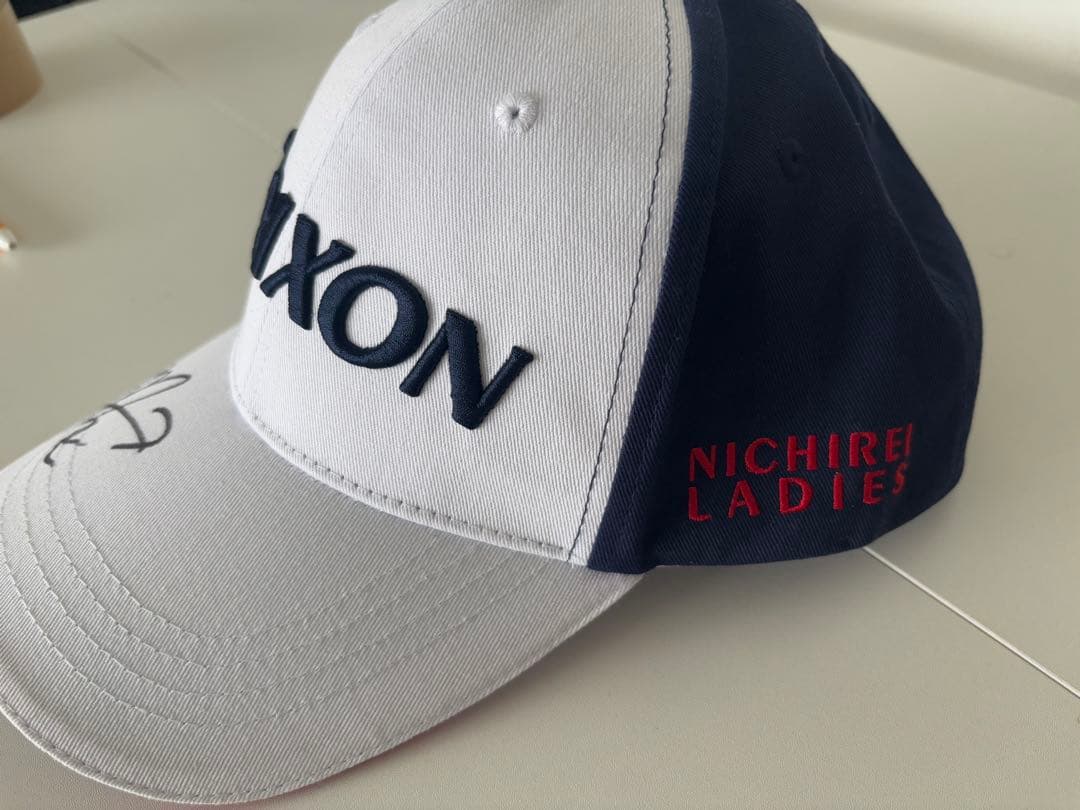 吉田鈴 Srixon サイン入り新品キャップ ニチレイレディース 吉田優利