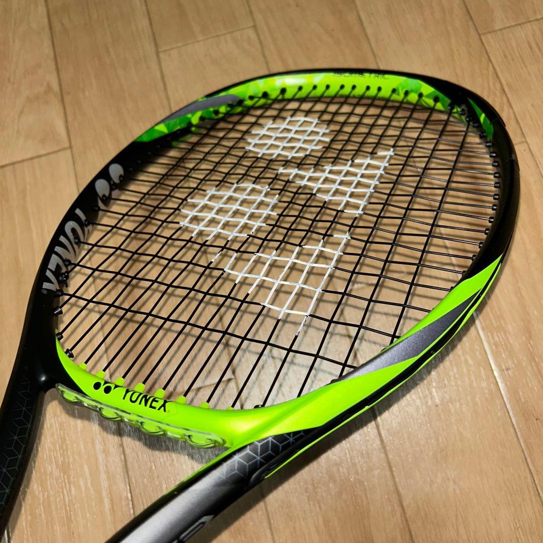 送料無料　極美品　YONEX EZONE 98 ヨネックス イーゾーン　98