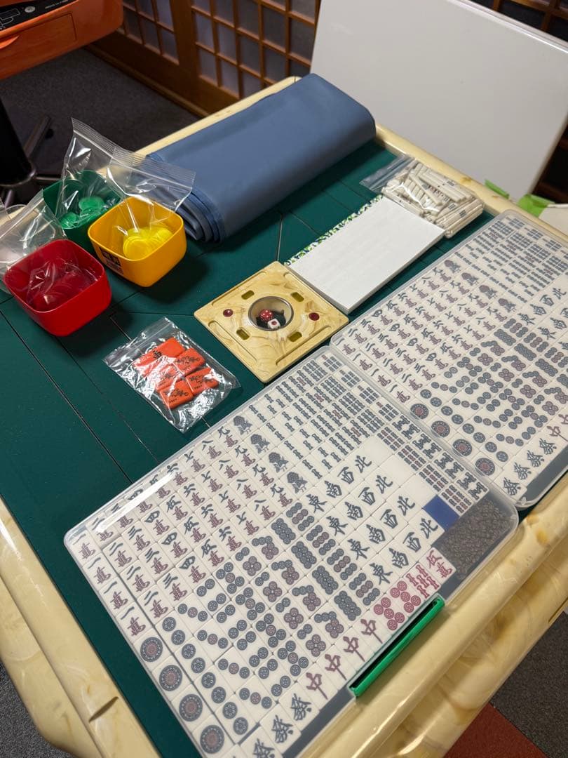 カズ　麻雀卓本体【全自動麻雀卓】美品　アモス　マーテル