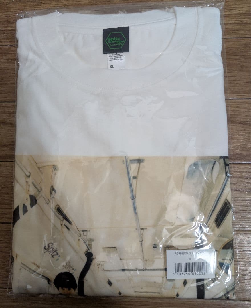 スピッツ　ハチミツ 30周年記念 Tシャツ　ロビンソン　XLサイズ