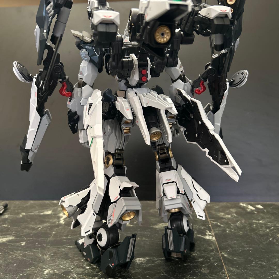 中華プラモ1/100神諭オラクル　プラモデル完成品