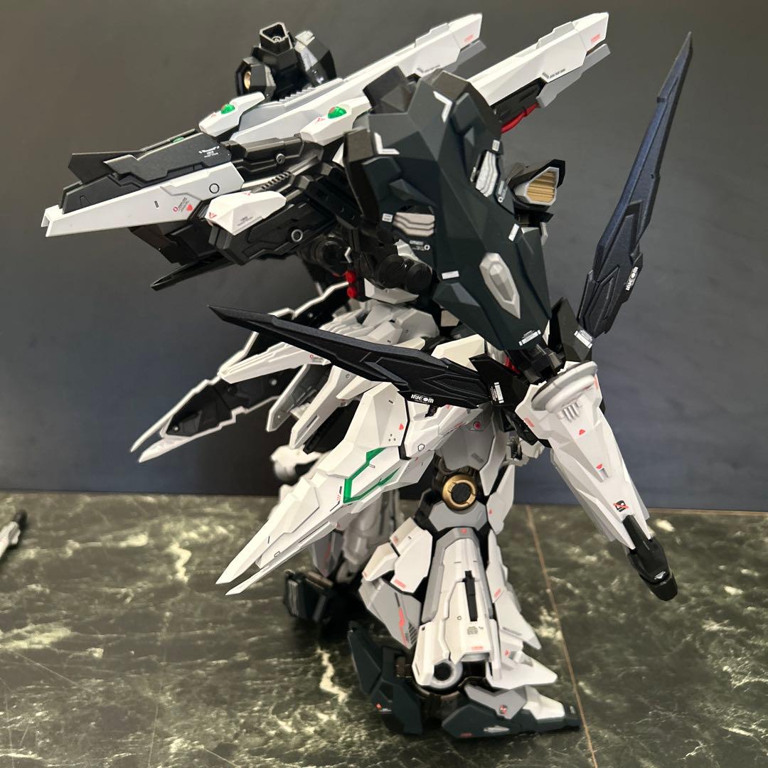中華プラモ1/100神諭オラクル　プラモデル完成品
