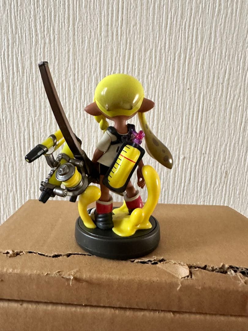 スプラトゥーンamiiboライムグリーンガール　タコガール　イエローガール