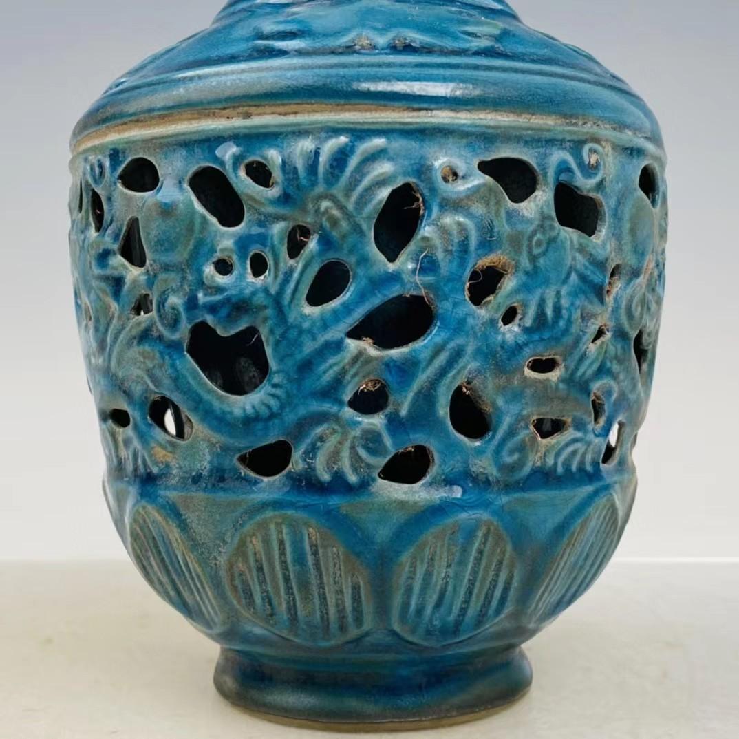 中国古美術・旧蔵の磁器・大周柴窯の花瓶・置物・書道・茶道具・文房具・賞物