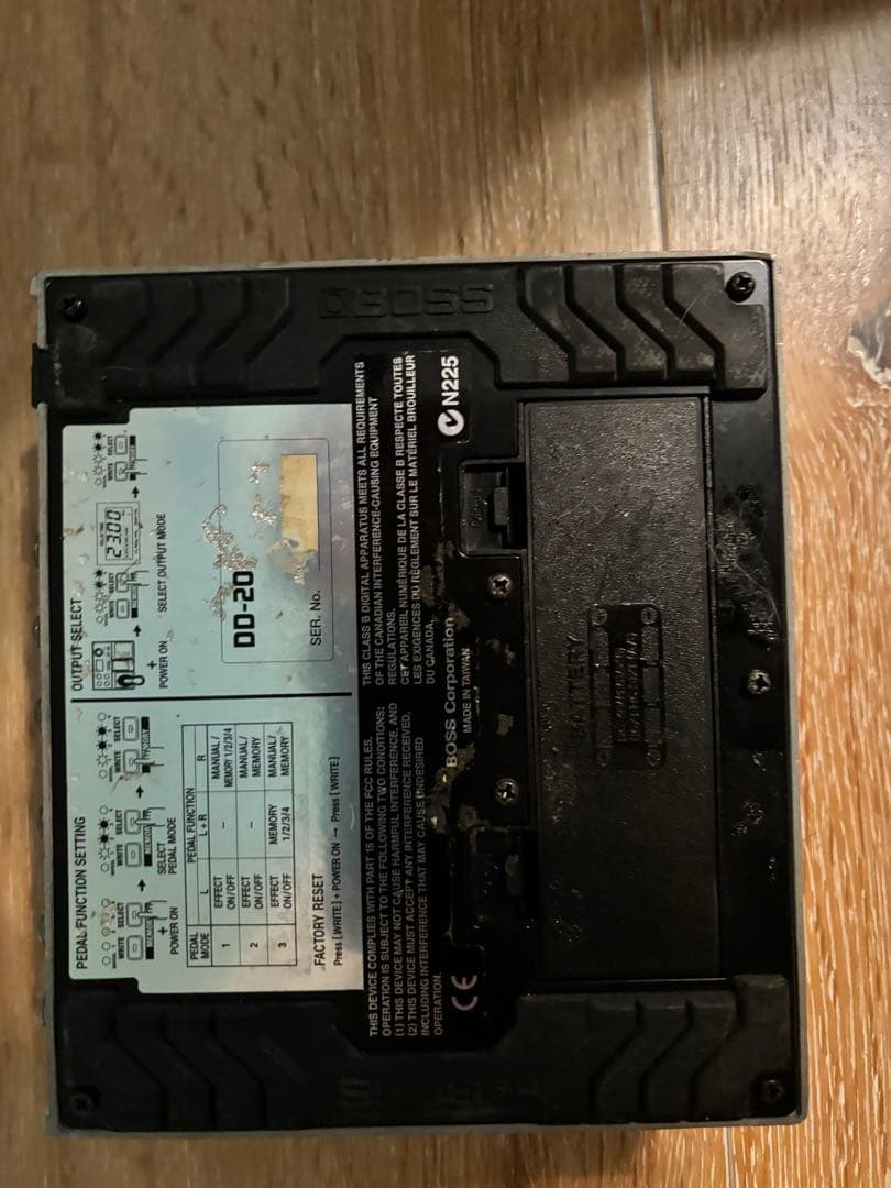 【動作確認済】BOSS DD-20 GIGA DELAY ディレイ ペダル