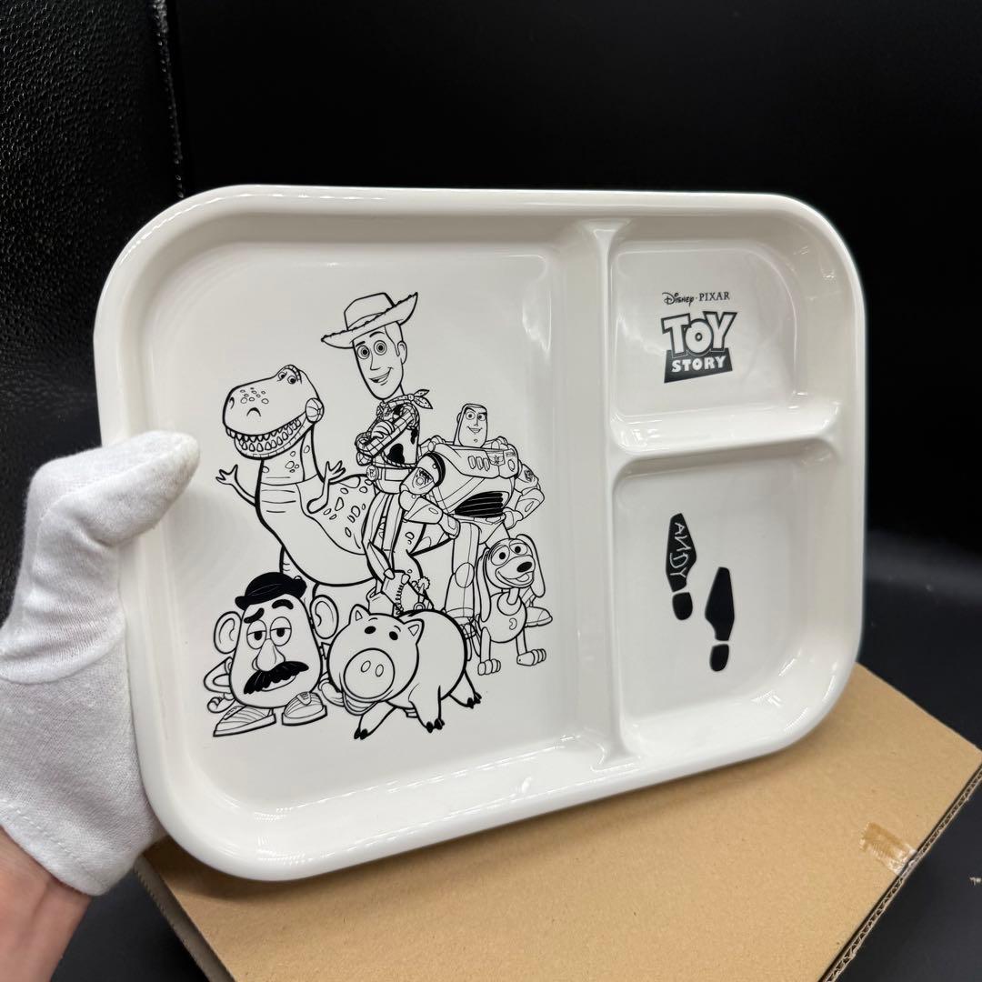 世界30セット限定 トイストーリー TOY’S BOX 95 オリジナル食器
