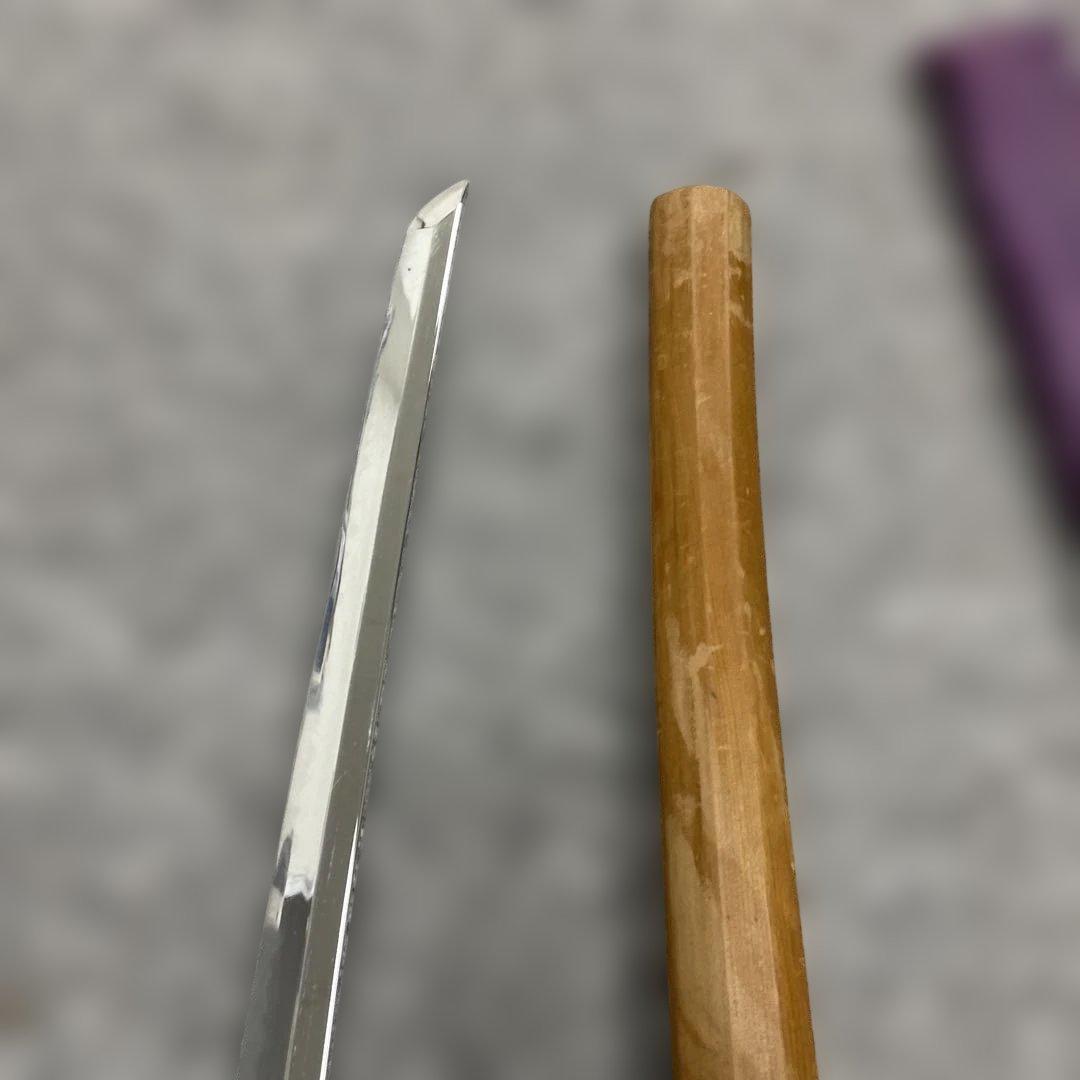 未開刃，模造刀、白鞘 刀 剣 長尺模造刀 木製ハンドルの湾刀 約100cm 紫鞘