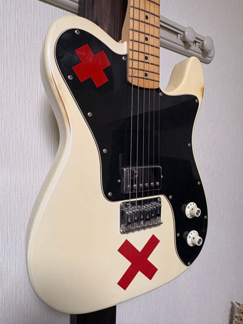 Squier テレキャスター　SUM41