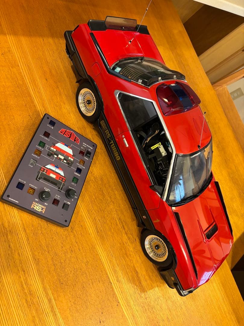 Hachette(アシェット) 1/8 西部警察RS-1日産スカイライン