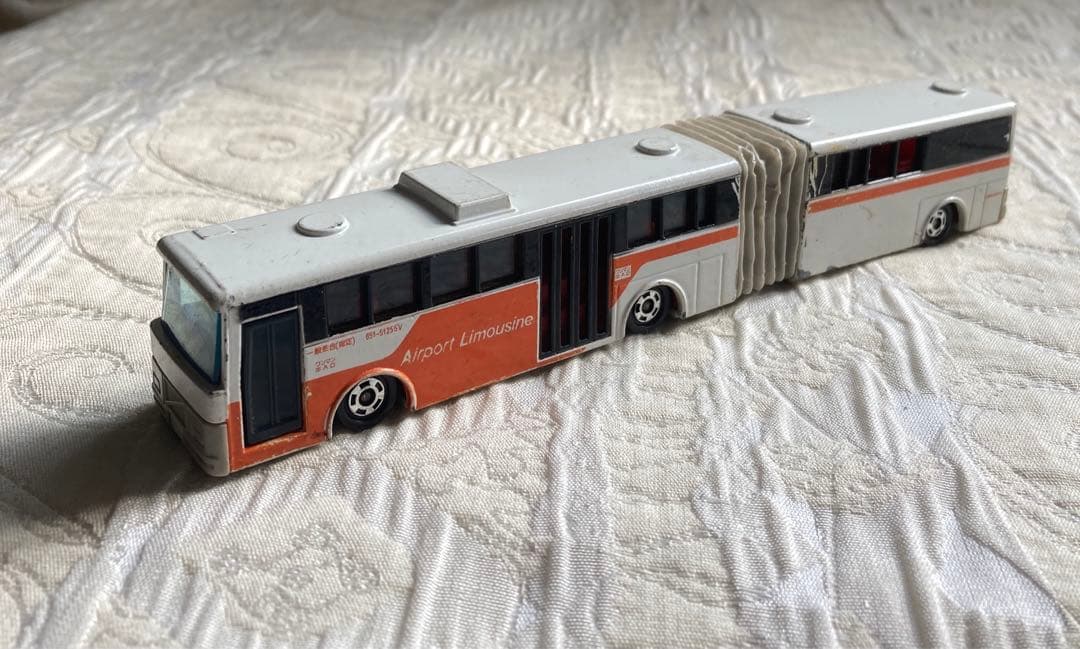 希少品　ロングトミカ