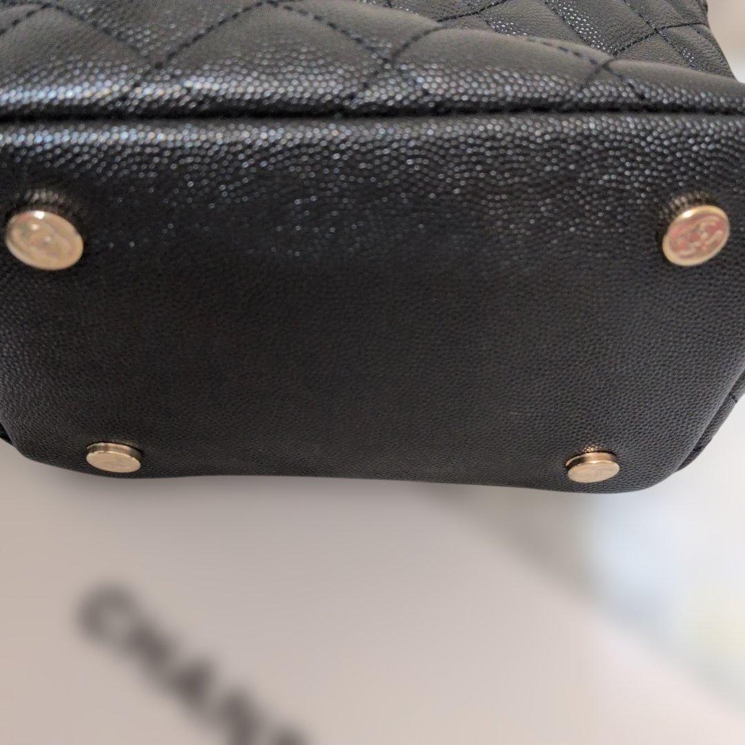 #CHANEL ブラックレザー ハンドバッグ　ノベルティ正規品ノベルティシール有