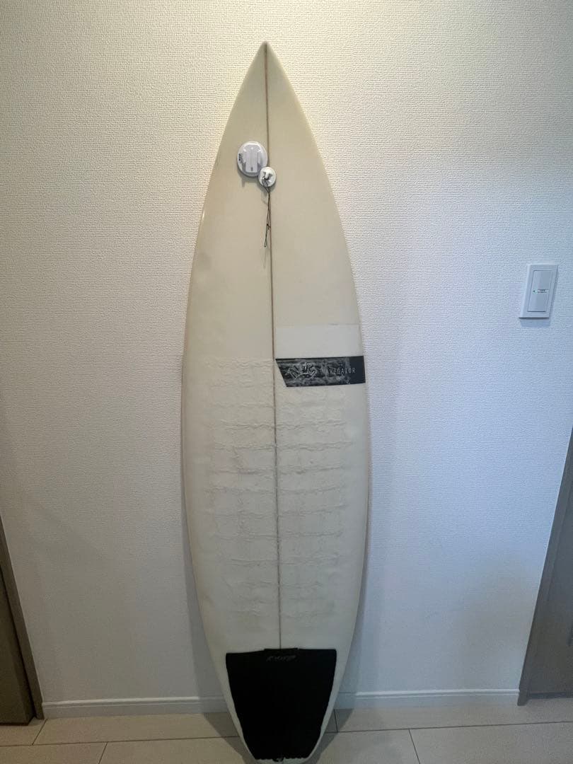 サーフボード　ショート　ナビゲーター　5.8
