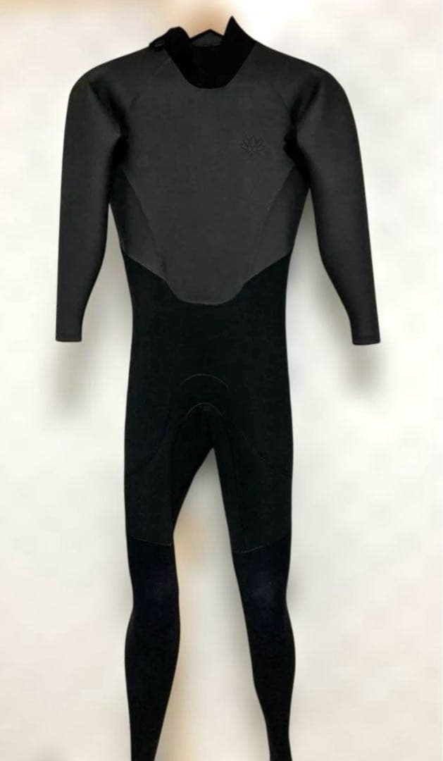 に*生様 アックスクラシック　フルスーツ　3mm　メンズ M