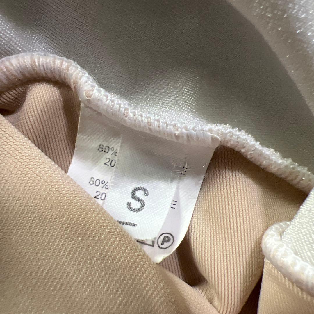 ★ケーキ　Dellalo Milano デラロミラノ