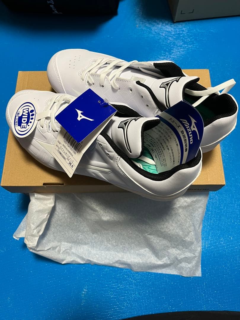 Mizuno ホワイト ワイド スパイクシューズ